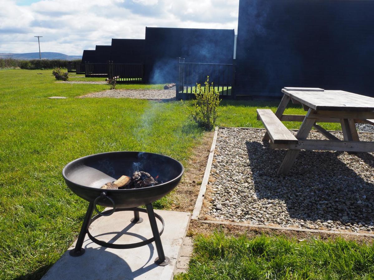 Carrowmena School House & Glamping Hotel Limavady Bagian luar foto